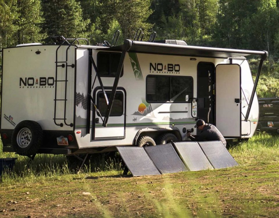 Troubleshooting RV Battery Problems: How to Keep Your Adventure Running Smoothly 8 Troubleshooting RV Battery Problems: How to Keep Your Adventure Running Smoothly